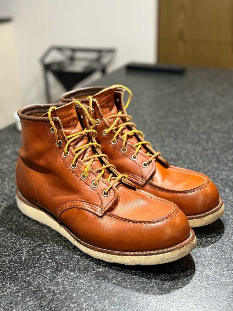Odnowione skórzane buty red wings