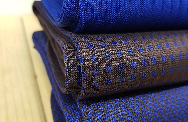 Luksusowe męskie eleganckie skarpety garniturowe na prezent. Egyptian Cotton - Brązowo, Niebieskie. Do jeansów i garnituru.