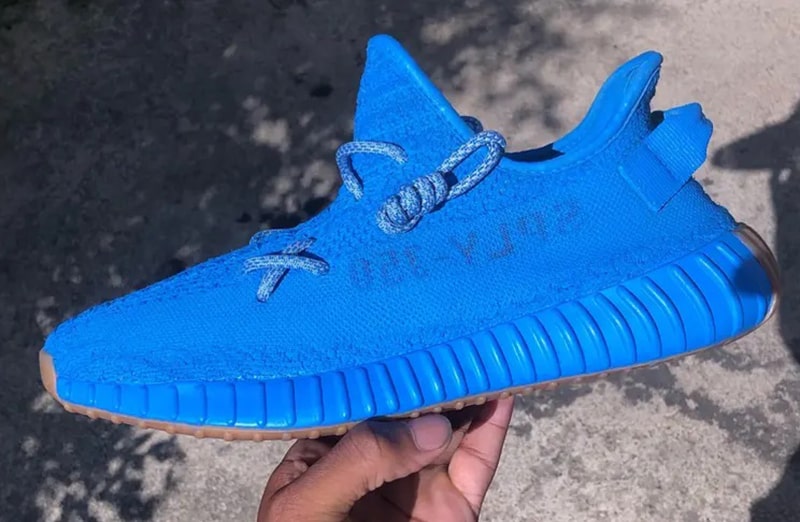 Jasnoniebieskie okrągłe odblaskowe sznurowadła, sznurówki, sznury do sneakersów, kicksów, Adidas NMD R1, Ultra Boost, Yeezy 350. Customizacja butów Lace Lab.