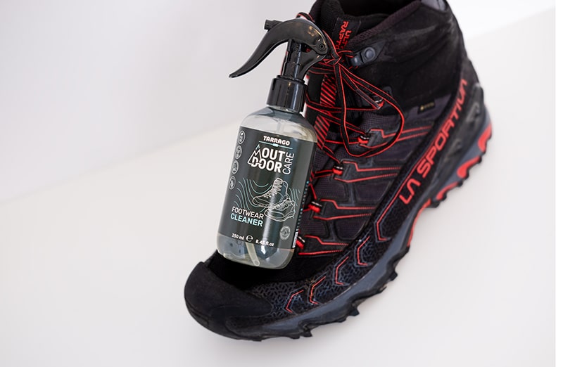 Spray Footwear Cleaner do czyszczenia butów sportowych i trekkingowych