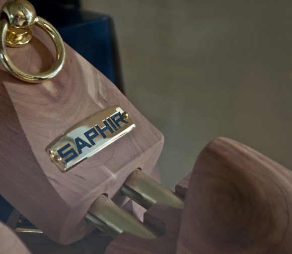 saphir cedar shoe trees