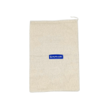 Bawełniany pokrowiec na buty SAPHIR BDC Cotton Bag, stworzoną z myślą o eleganckim przechowywaniu, ochronie i wygodnym przenoszeniu  obuwia.