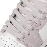 płaskie jasno szare sznurowadła Lace Lab. Sznurówki do customizacji sneakersów Jordan, Nike, Air Jordan 1, Retro High, Obsidain