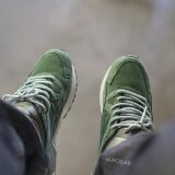 Okrągłe zielono białe sznurowadła stworzone  do popularnych modeli Adidas Yeezy 350 Boost czy Adidas NMD