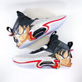 Custom manga anime malowany farbami akrylowymi tarrago sneakers paint w kolorach cielistych.