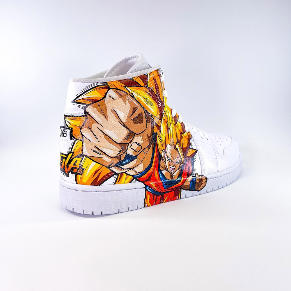 Personalizowane buty malowane farbami tarrago manga, anime. Custom, rękodzieło, ręcznie robione.