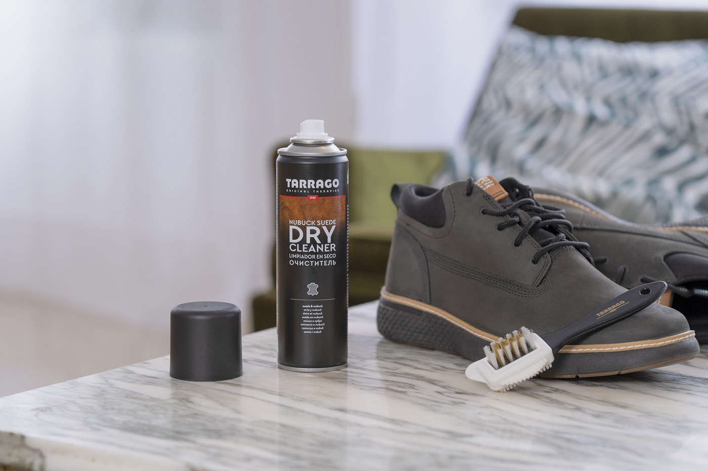 Jak czyścić zamsz i nubuk