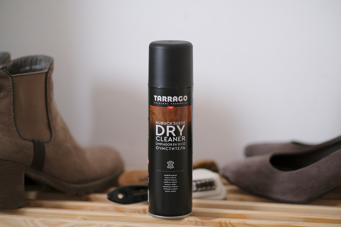 Sucha pianka do czyszczenia zamszu i nubuku