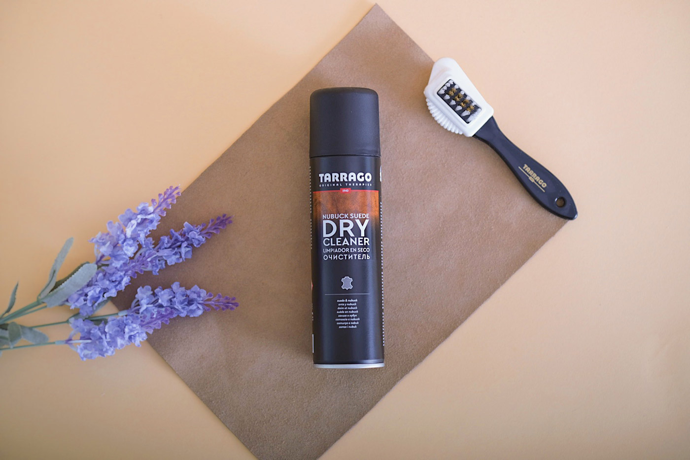 Najlepszy spray do czyszczenia zamszu i nubuku